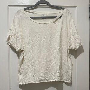 Barre 3 - Casual Cream Women's Short Sleeve Tee